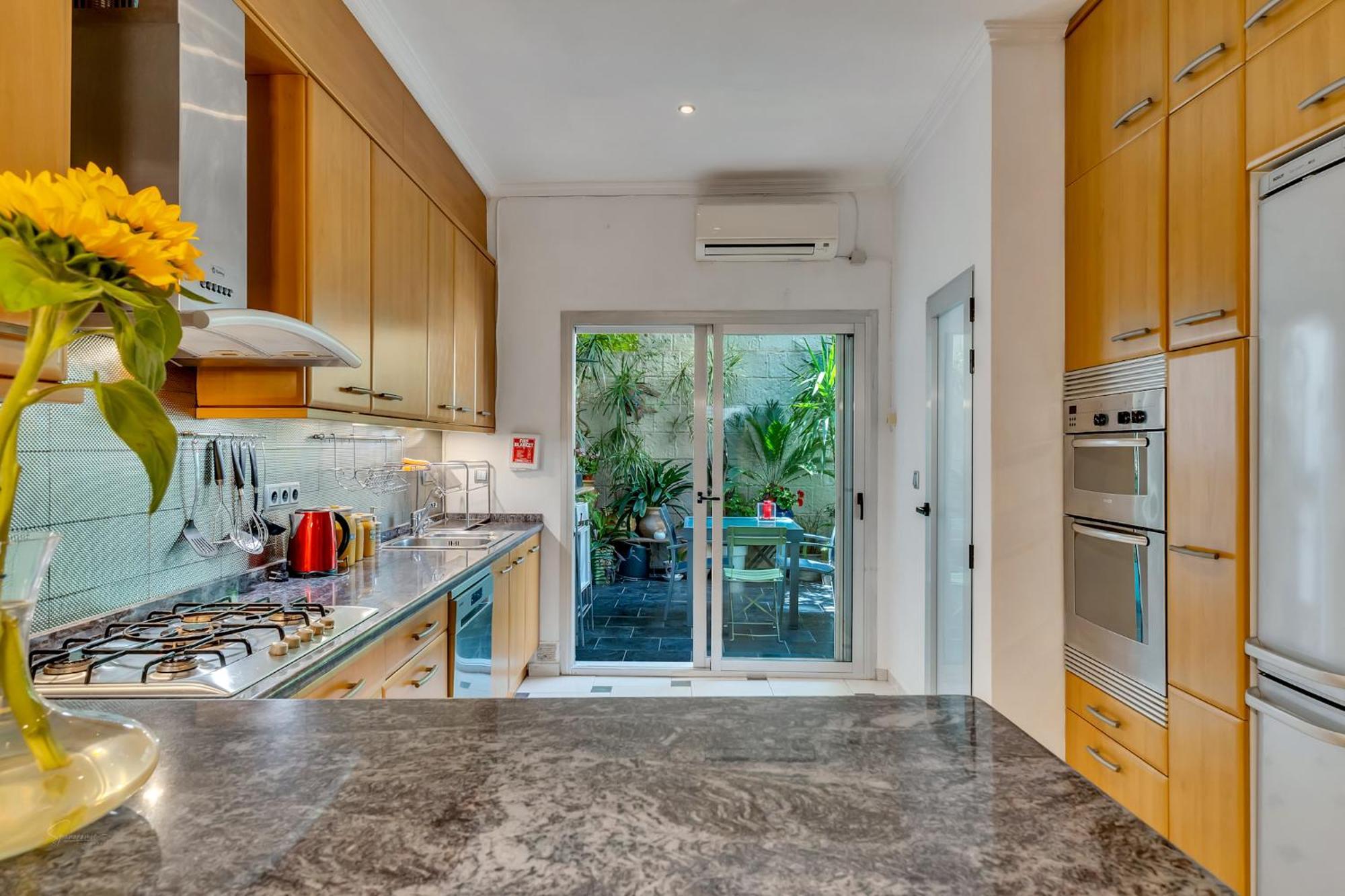 Denia Townhouse Apartment Bagian luar foto