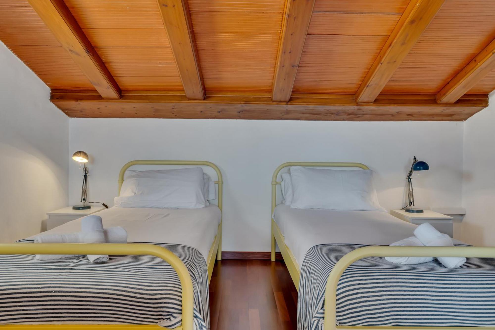 Denia Townhouse Apartment Bagian luar foto